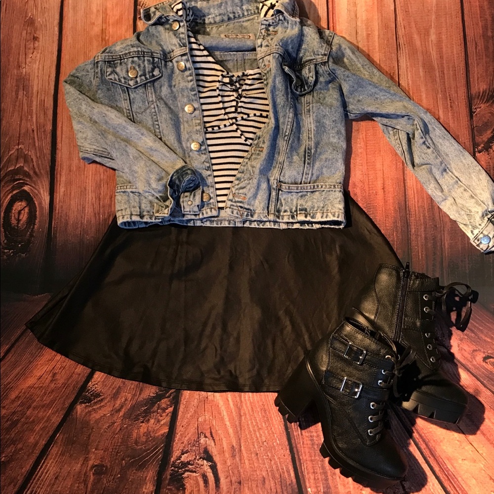 Black pleather skirt